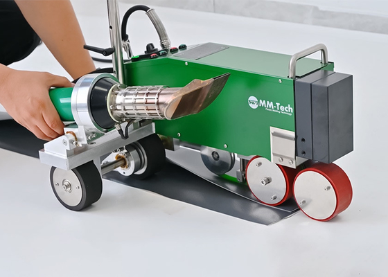 Máquina de Soldadura a Ar Quente TPO Polímero 4200W Potência de Ar Quente Bocal de Soldadura de 40mm