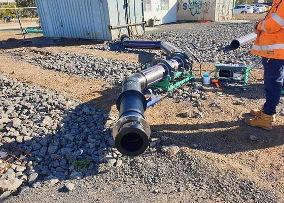 Equipamento de soldagem por fusão de tubos hidráulicos robustos para tubos HDPE PVDF em instalações químicas de gás