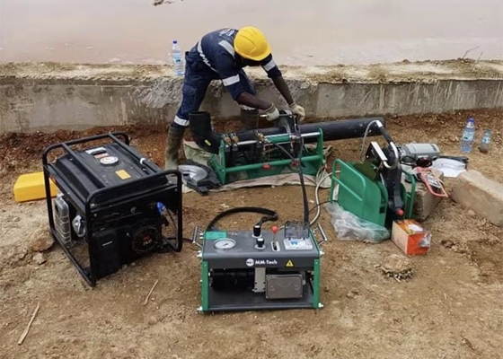 Soldadores de fusão de traseira de corte de fresagem a motor de minhoca eficazes para abastecimento de água de HDPE